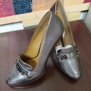 COACH NEW Silver/Garden pumps  7